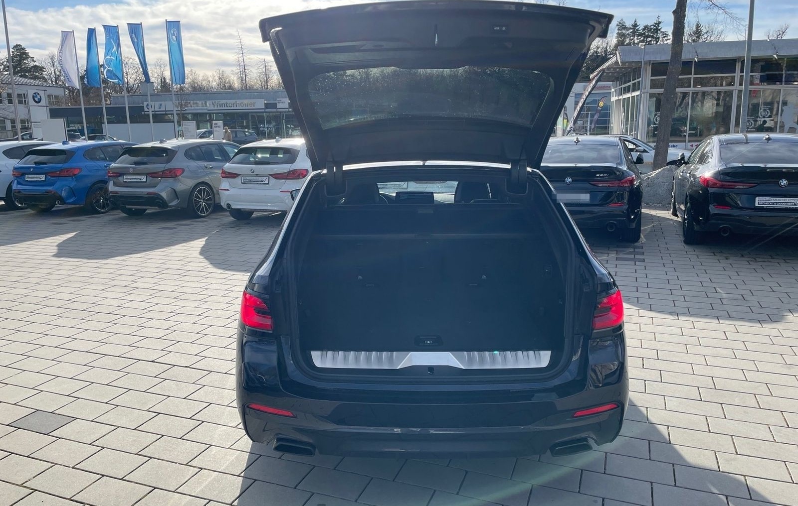 BMW 530e Touring M Sport Pro HUD Laser Pano DA Prof. foto 19