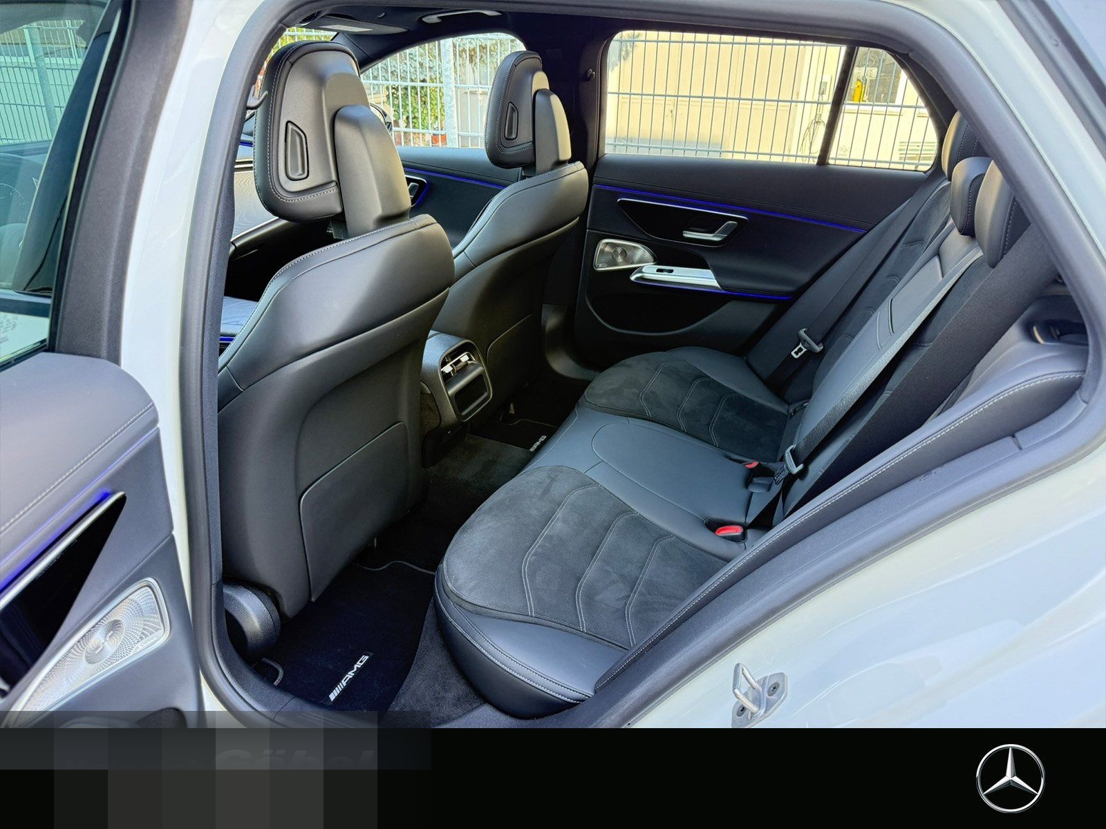 Mercedes-Benz E 220 d T AMG*AHK*PANO*BURMESTER*DISTRONIC*TOTWI foto 22
