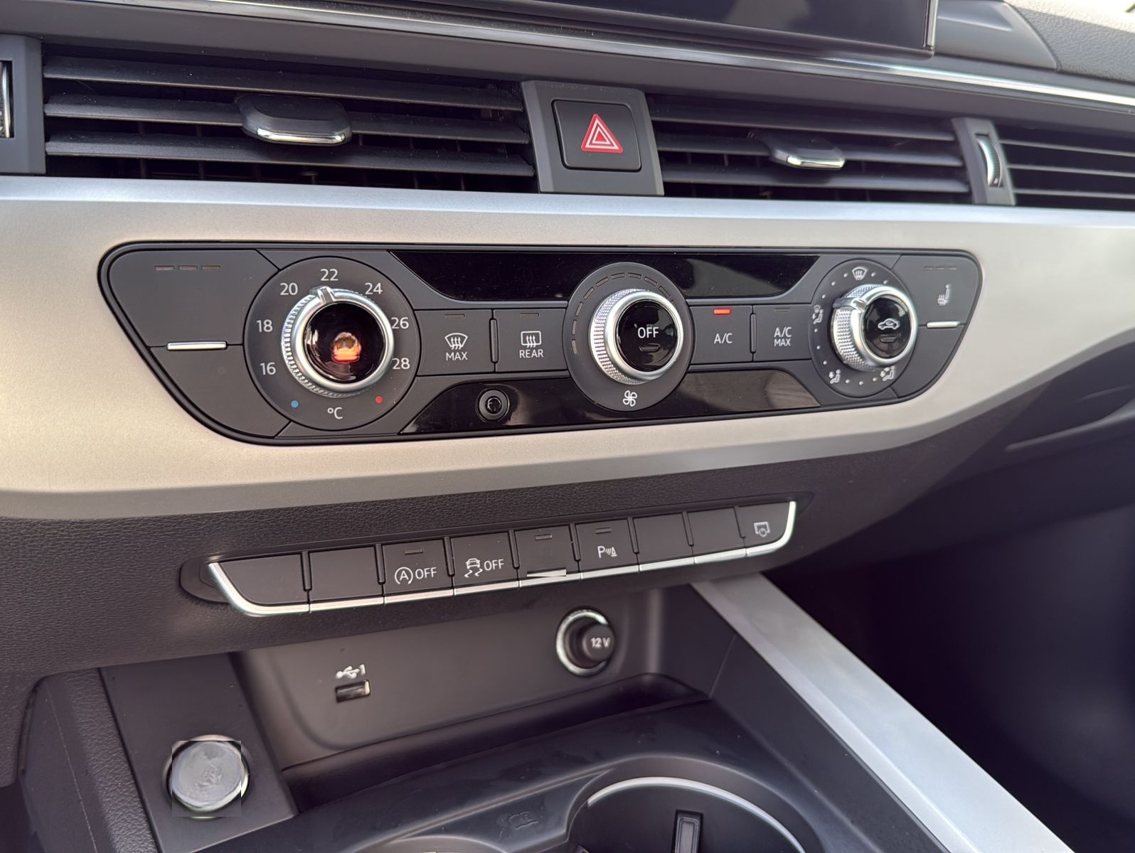 Audi A4 2.0 TDI 35 DSG S-tronic+KAMERA+NAVI+LED+TEMP foto 17