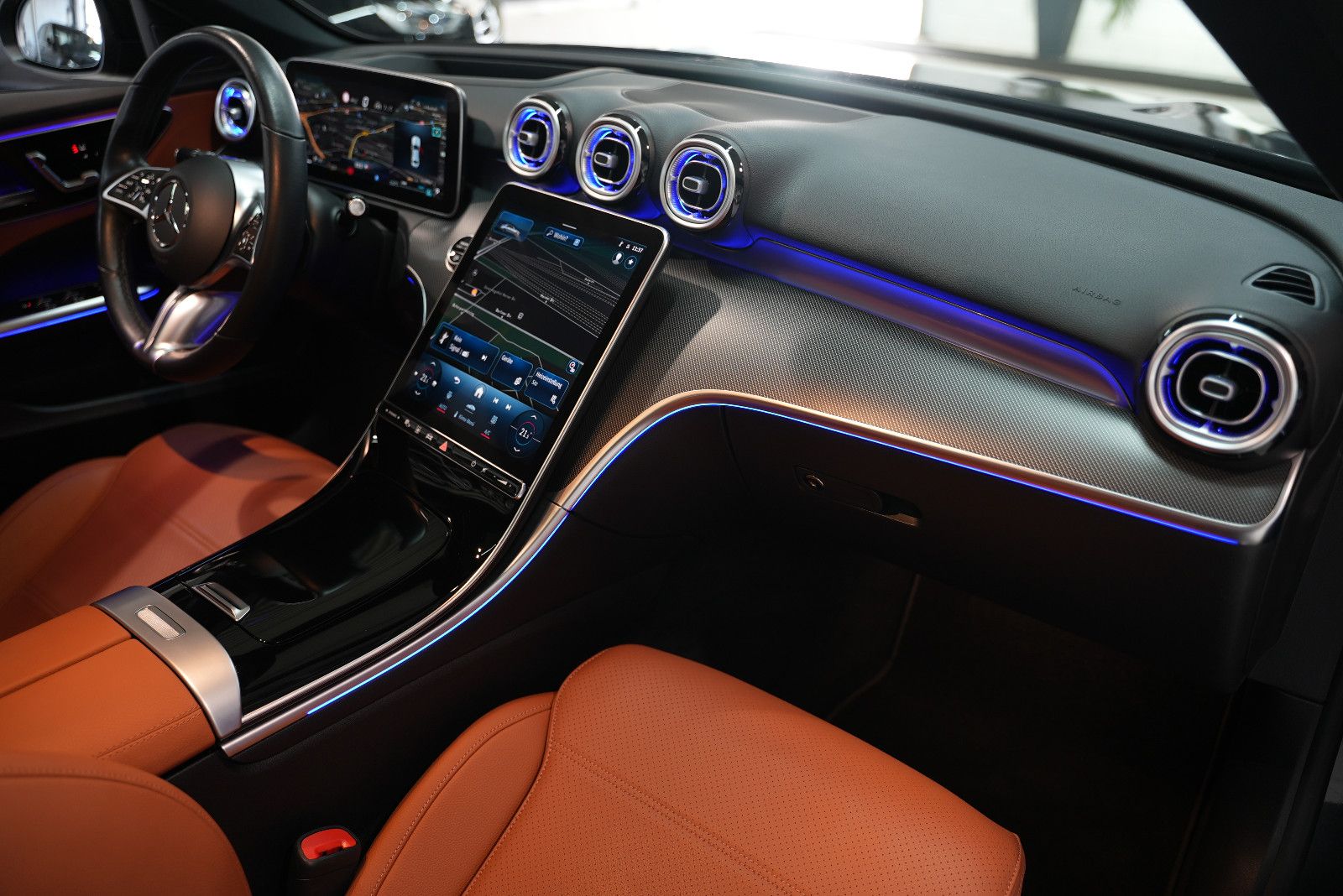 Mercedes-Benz C 300 d 4M*PANO*HUD*LEDER*DISTR*MASAGE*360°MBEAM foto 11