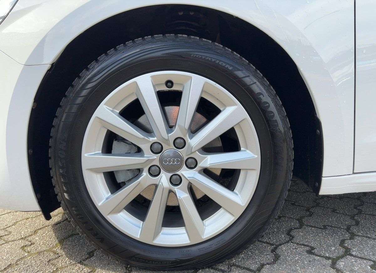 Audi A1 Sportback 30 TFSI KLIMA+APP+VIRT+SHZ+2xPDC+LM foto 13