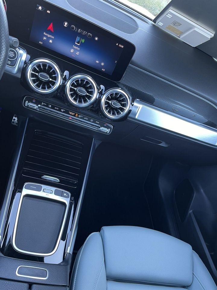 Mercedes-Benz GLB 200 d AMG+FAHRASSIST+MULTIBEAM+AMBIENTE+360 foto 16