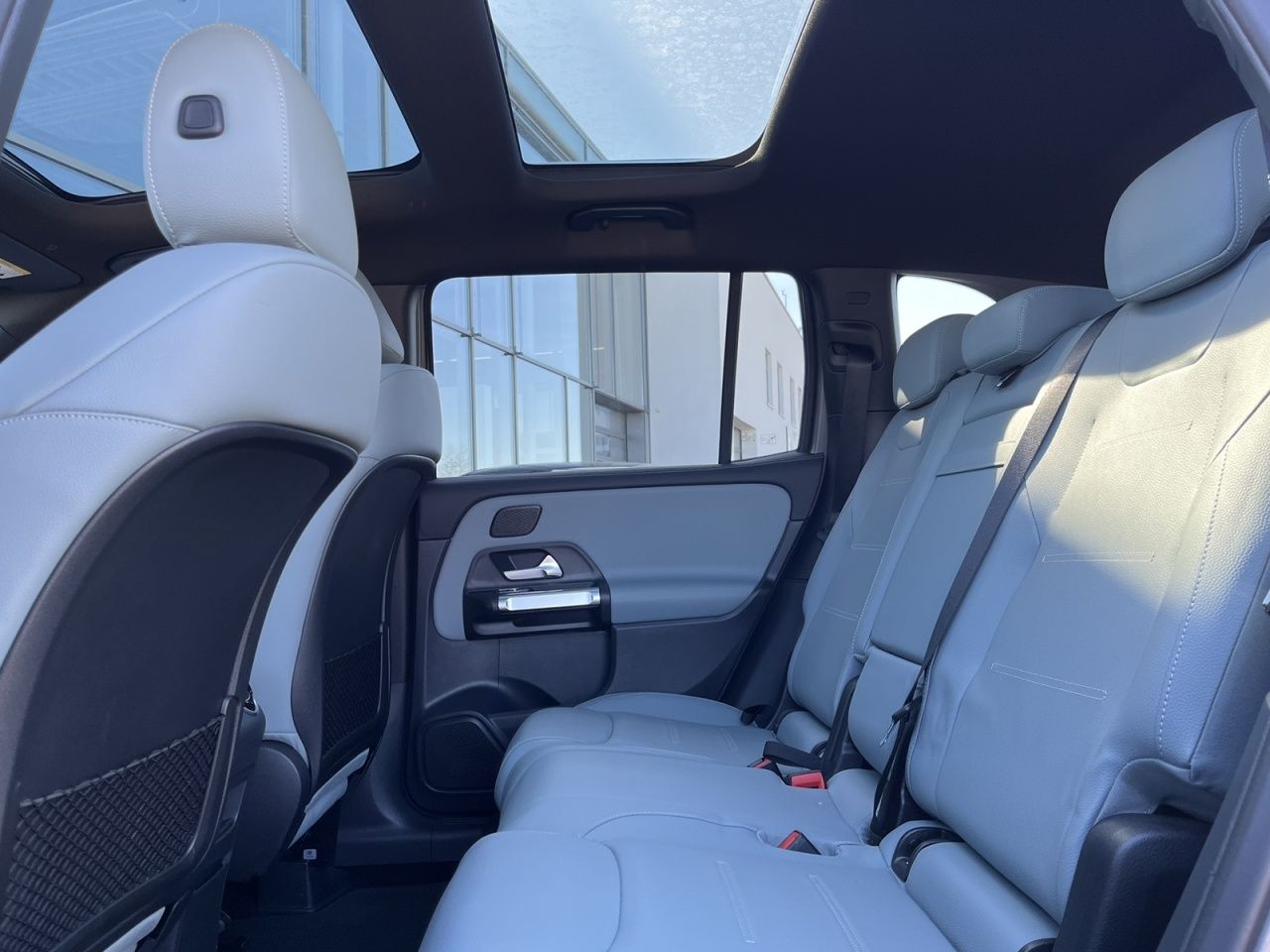 Mercedes-Benz GLB 200 d AMG+FAHRASSIST+MULTIBEAM+AMBIENTE+360 foto 19