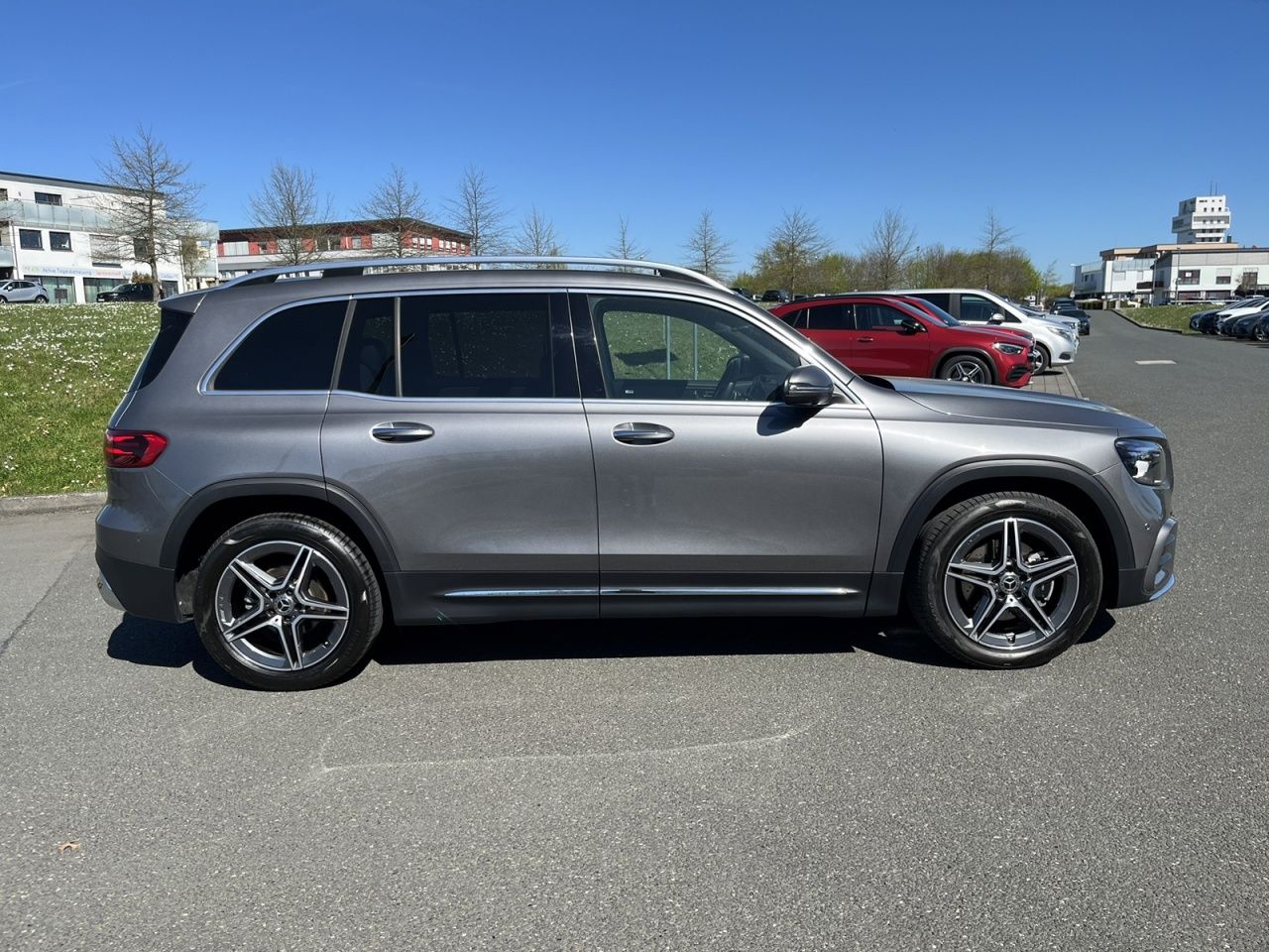 Mercedes-Benz GLB 200 d AMG+FAHRASSIST+MULTIBEAM+AMBIENTE+360 foto 8