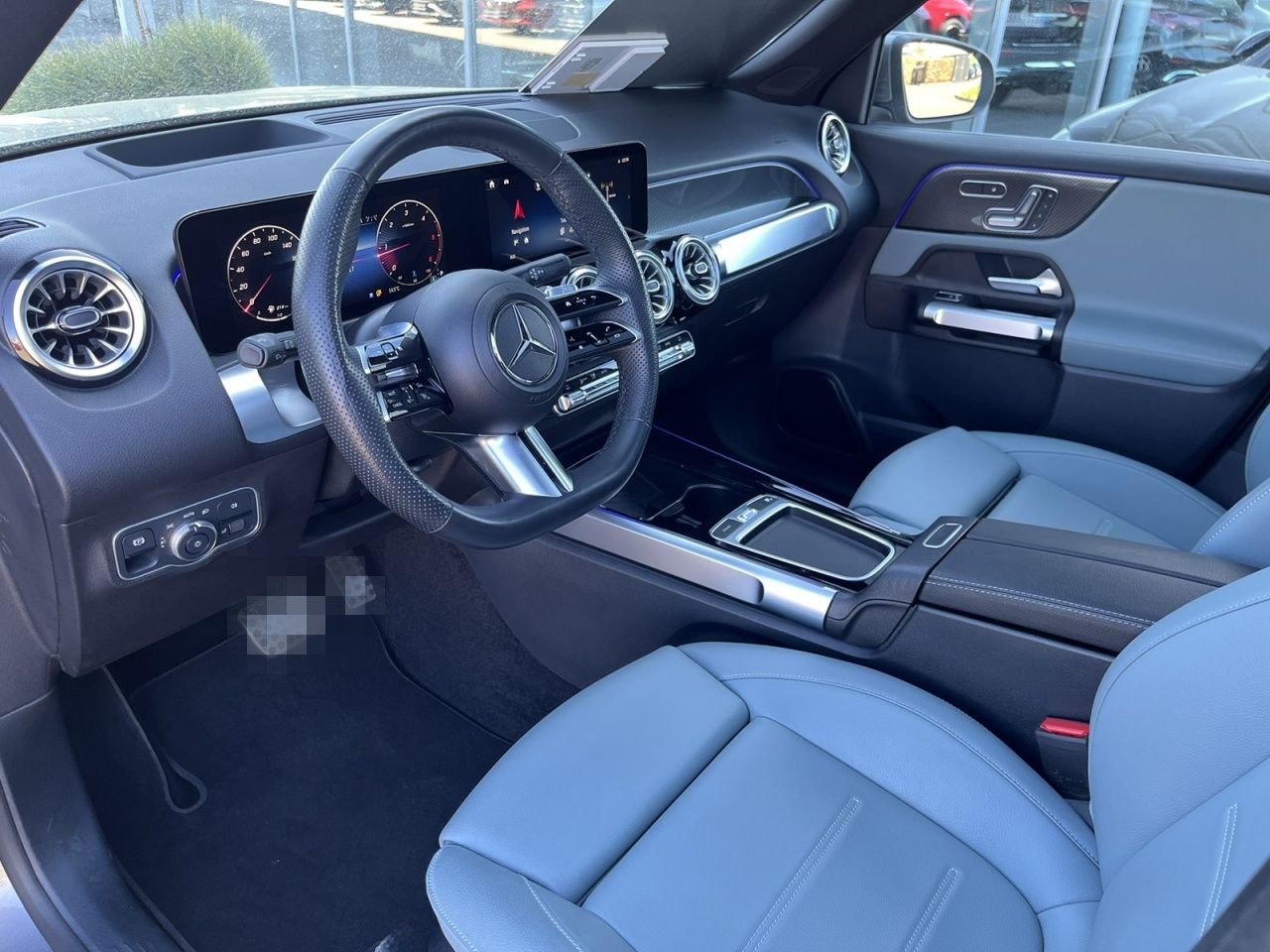 Mercedes-Benz GLB 200 d AMG+FAHRASSIST+MULTIBEAM+AMBIENTE+360 foto 10