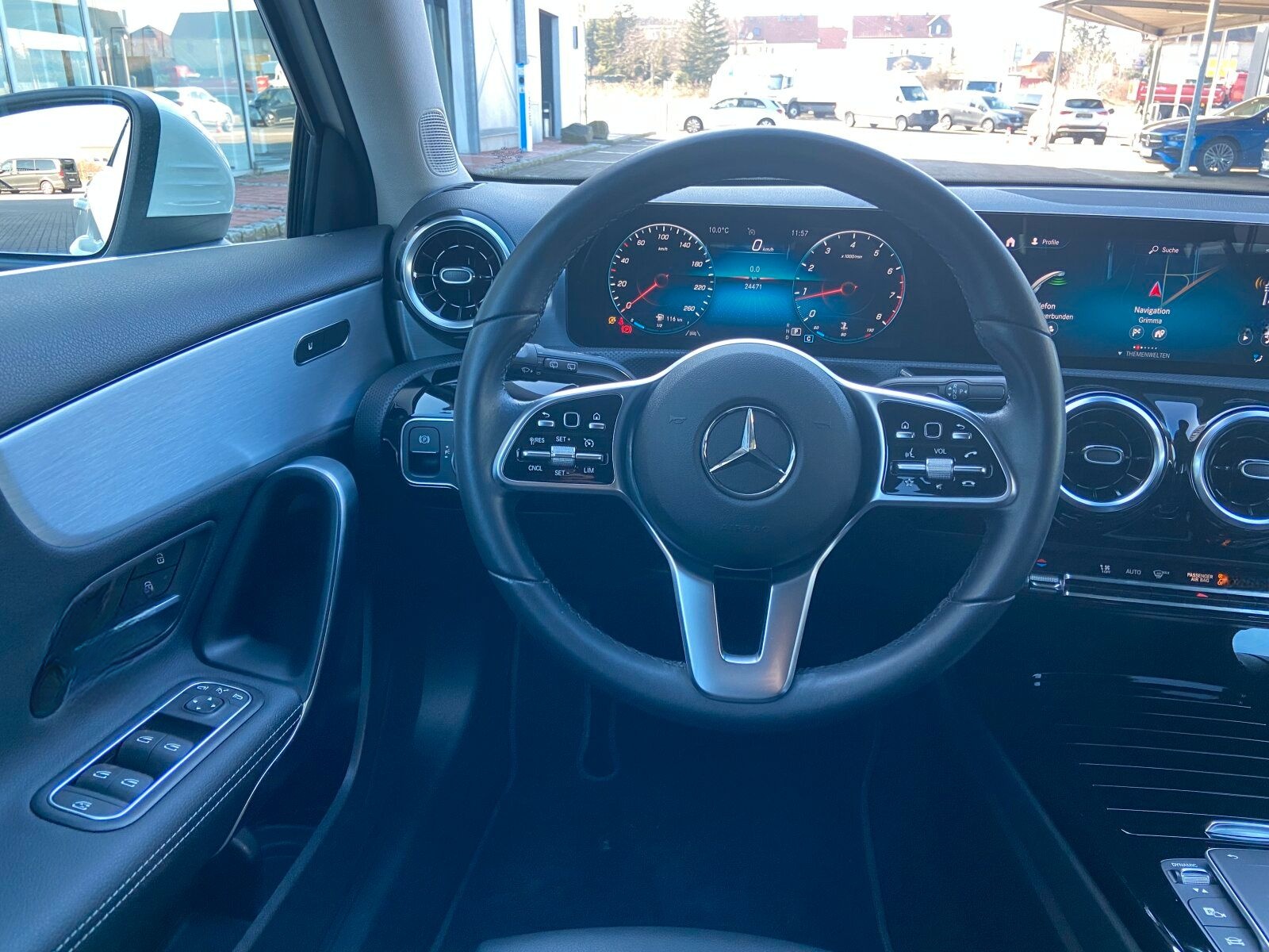 Mercedes-Benz A 200 Widescreen+AHK+Automatik+LED+Kamera+CarPl+ foto 16