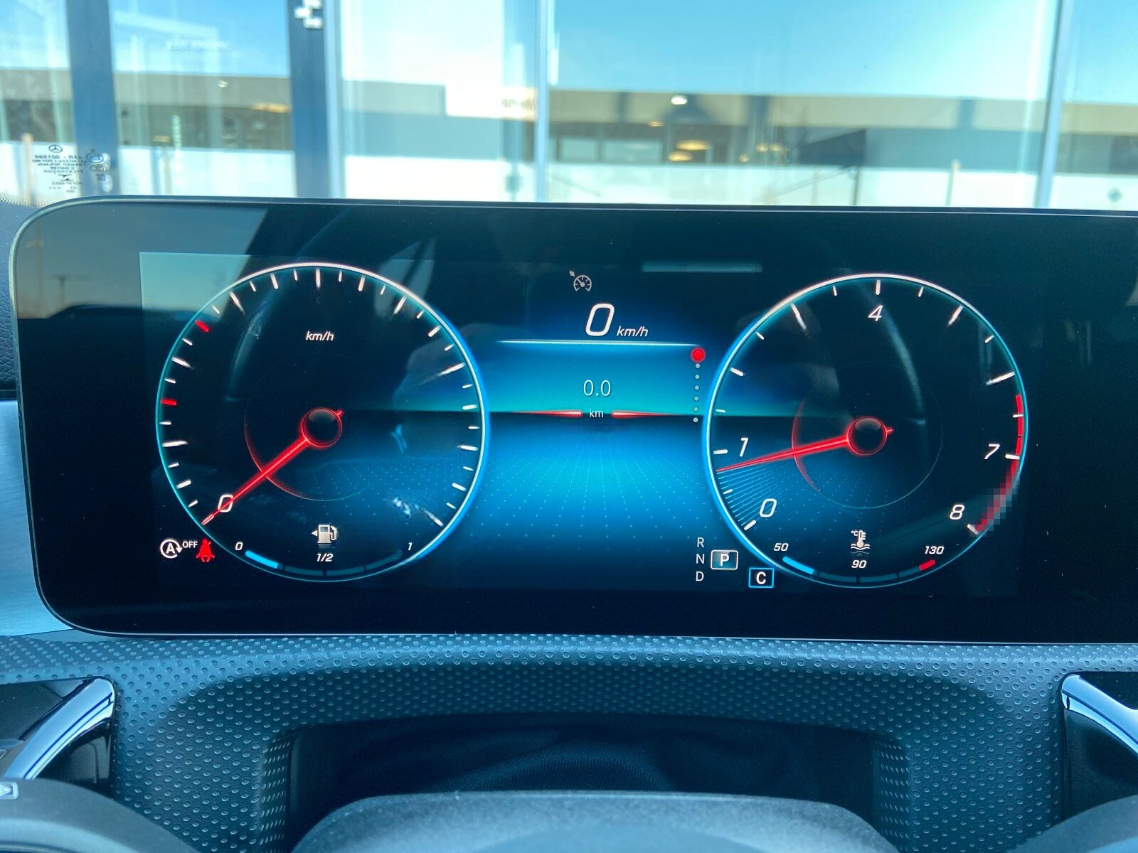 Mercedes-Benz A 200 Widescreen+AHK+Automatik+LED+Kamera+CarPl+ foto 17