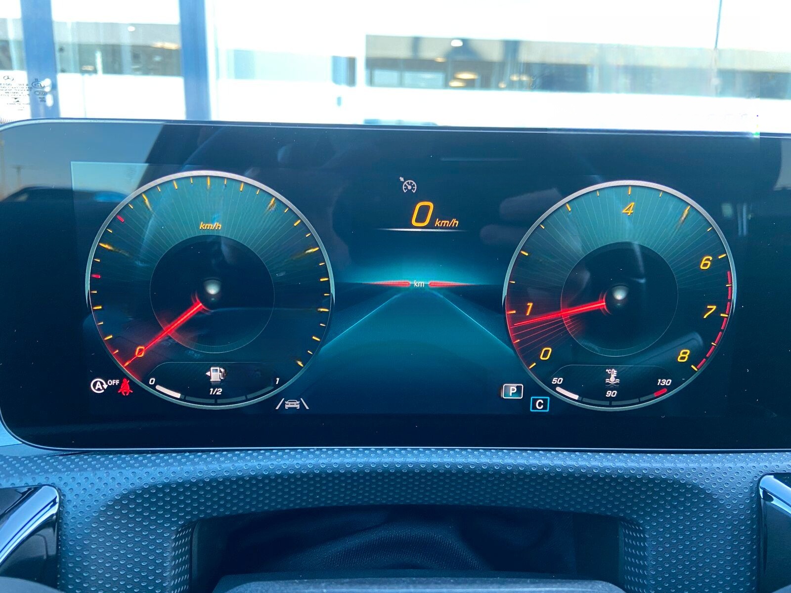 Mercedes-Benz A 200 Widescreen+AHK+Automatik+LED+Kamera+CarPl+ foto 18