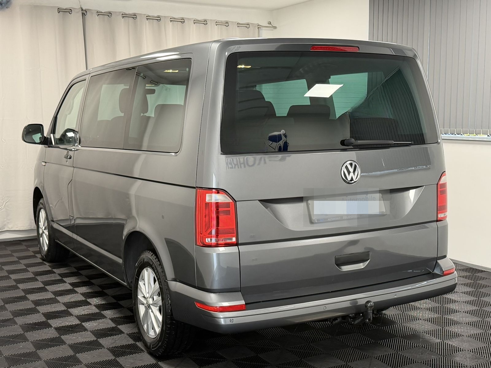 Volkswagen T6 Multivan 2.0 TDI 150PS DSG 7-Sitze Navi AHK foto 5