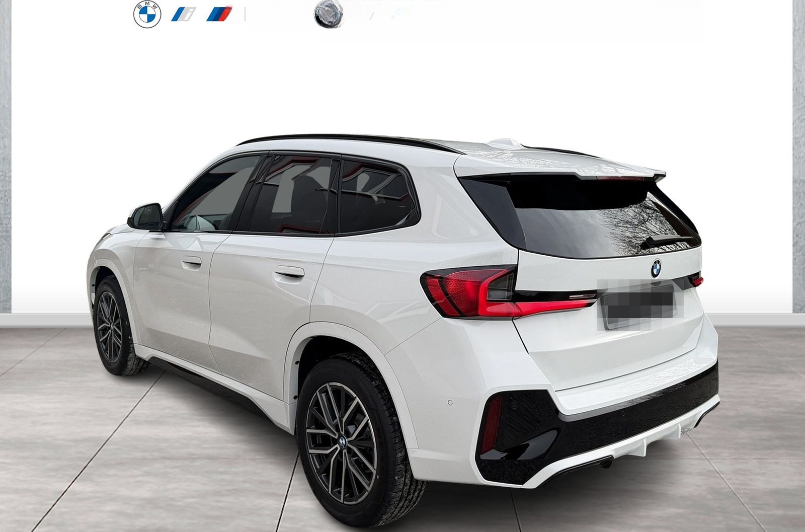 BMW X1 sDrive18i M Sport AHK Adapt LED DrivingAss Pr foto 3