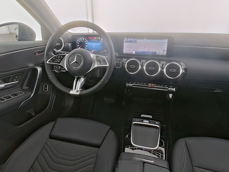Mercedes-Benz A 250 e , PROGRESSIVE KAMERA SPUR STANDH PDC SHZ foto 5