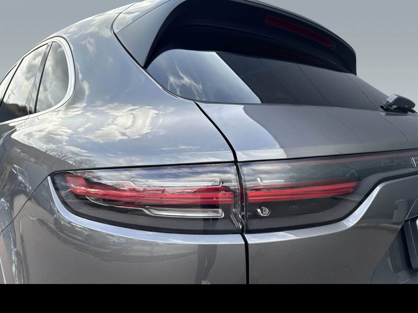 Porsche Cayenne BOSE Luftfederung Sitzbelüftung 21-Zoll foto 12