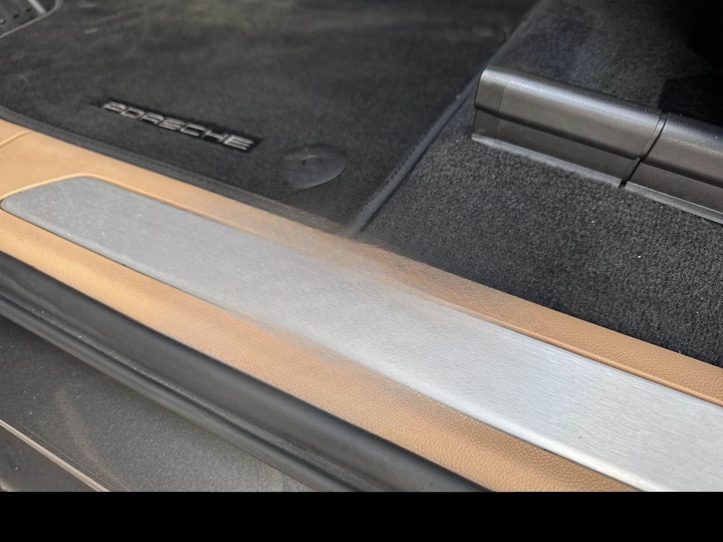 Porsche Cayenne BOSE Luftfederung Sitzbelüftung 21-Zoll foto 21