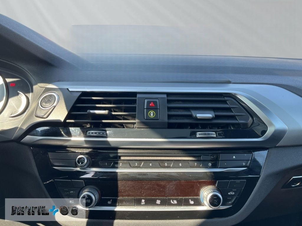 BMW X3 xDrive 30i Navi Prof. Pano Keyless HUD 19Zoll foto 11