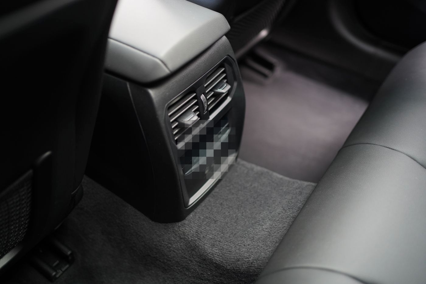 BMW 320iA+Komfortzug. +DrivingAssist+PanoramaGlasdac foto 11