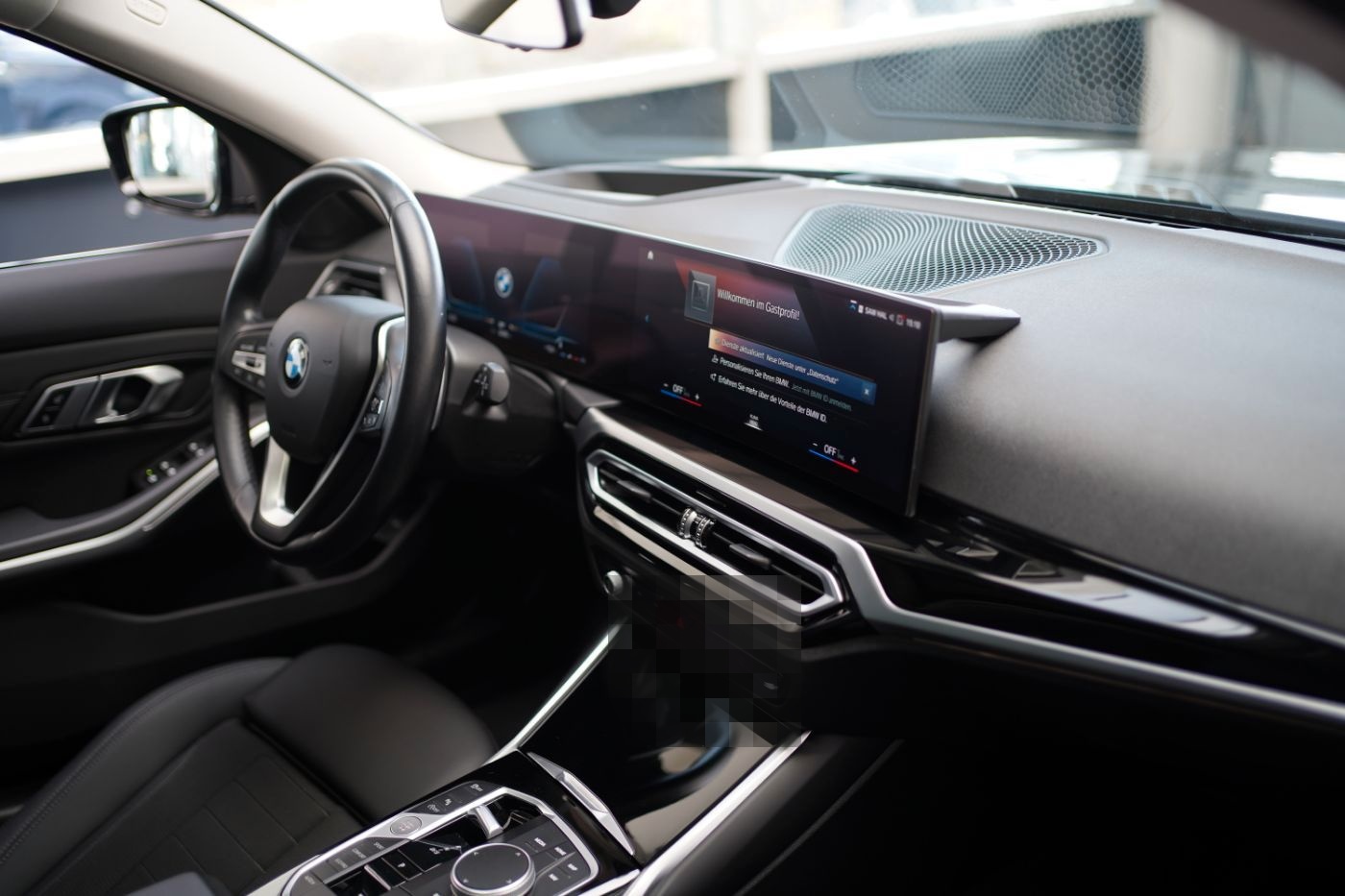 BMW 320iA+Komfortzug. +DrivingAssist+PanoramaGlasdac foto 16