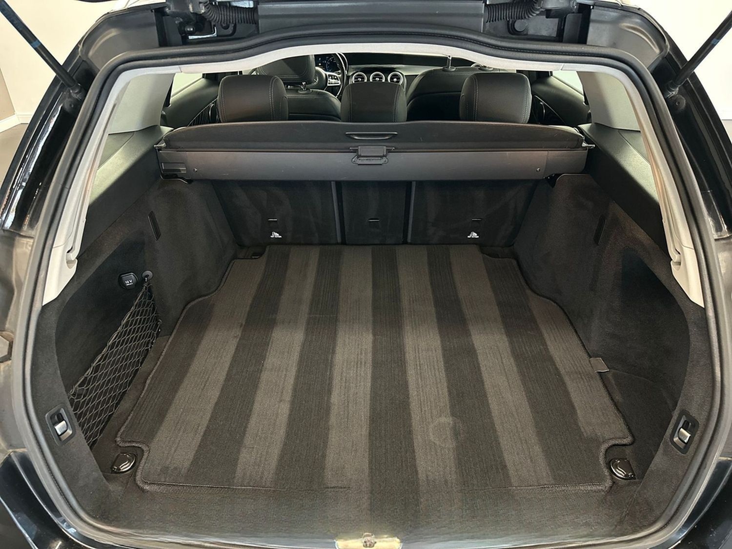 Mercedes-Benz C 180 *2 ZONENTHERMATIC*LED*NAVI*KAMERA*SHZ* foto 35