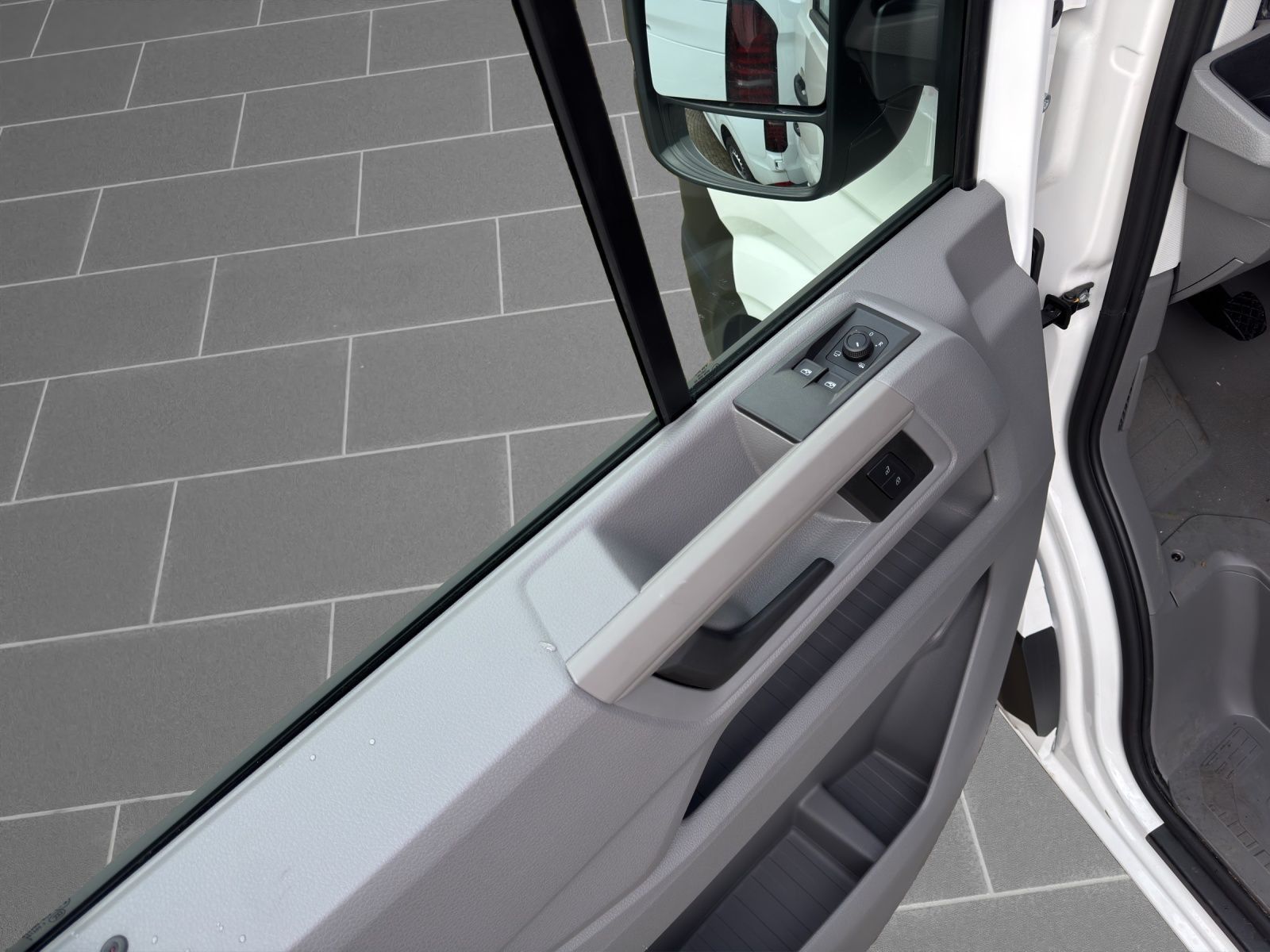 Volkswagen Crafter Kasten mittlerer Radstand Crafter 35 Kas foto 13