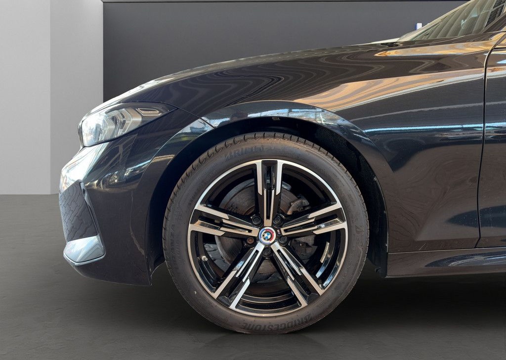 BMW 320i T. M-SPORT LED NAVI LEDER SPORTSITZ PDC 18" foto 4