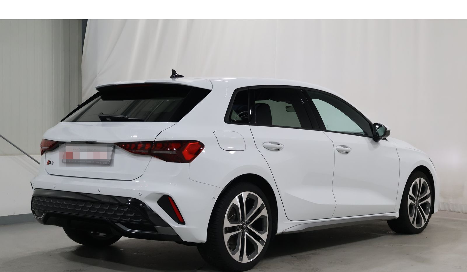 Audi A3 Sportback 35 TDI S line *SONOS*LED*Kamera* * foto 3