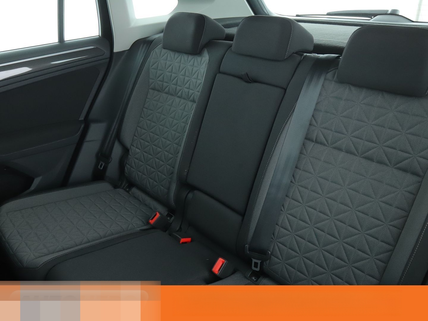 Volkswagen Tiguan 2.0 TDI Life Aut.*NAVI*LED*ACC*CAM* foto 14