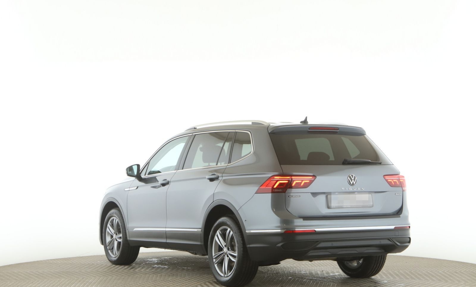 Volkswagen Tiguan Allspace 2.0 TDI Life 4M Pano+AHK+H-K+RFK foto 6