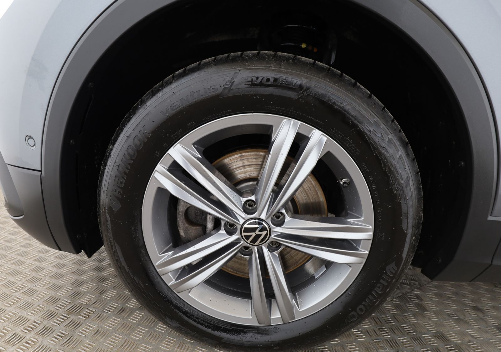 Volkswagen Tiguan Allspace 2.0 TDI Life 4M Pano+AHK+H-K+RFK foto 10