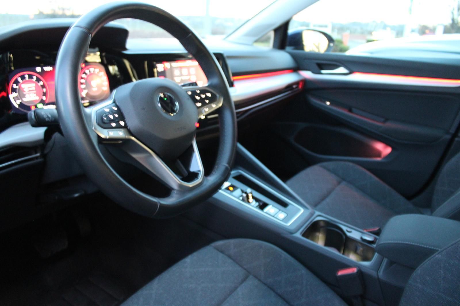 Volkswagen Golf Automatik *LED*Apple-Android*PDC*ACC* foto 24