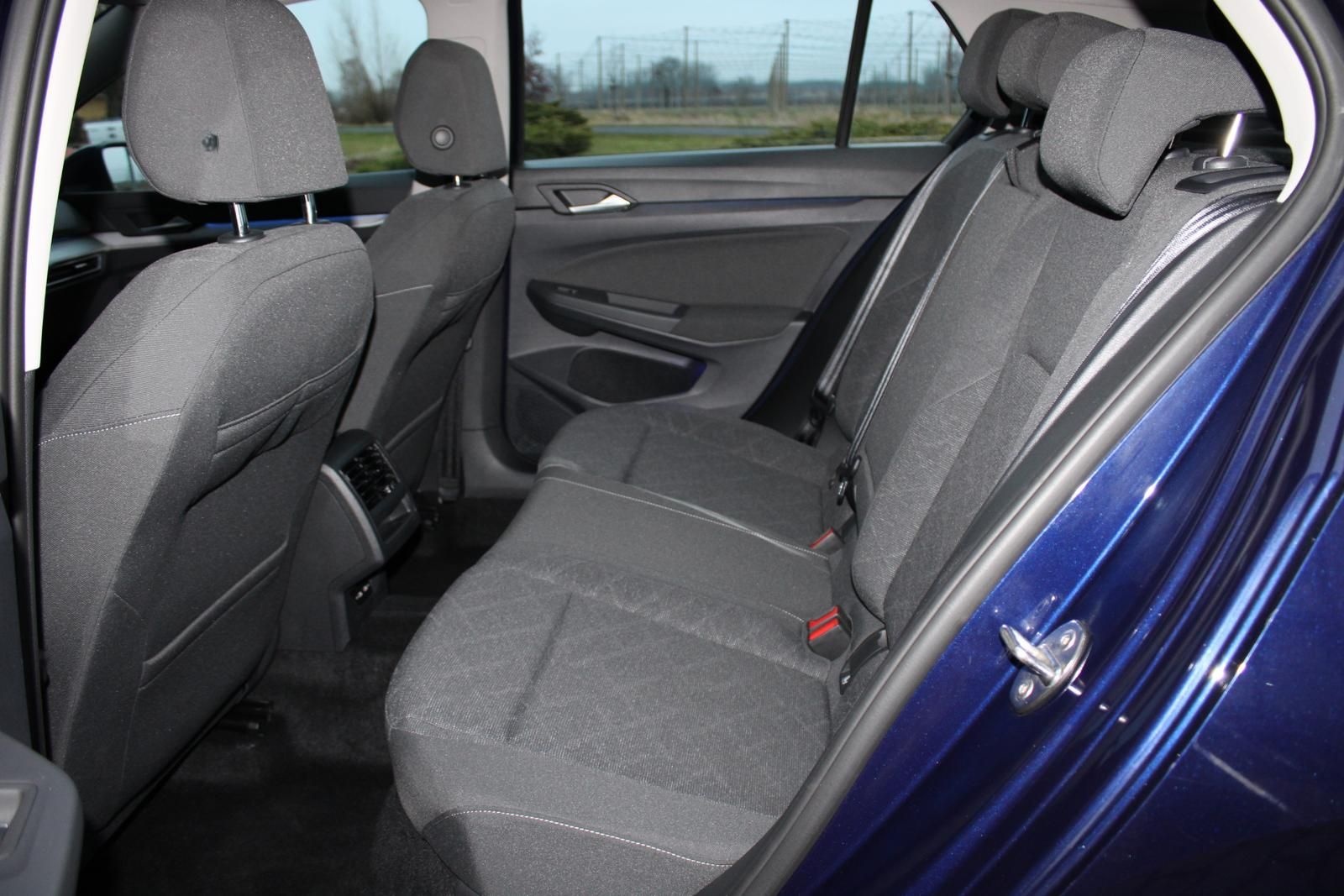 Volkswagen Golf Automatik *LED*Apple-Android*PDC*ACC* foto 8