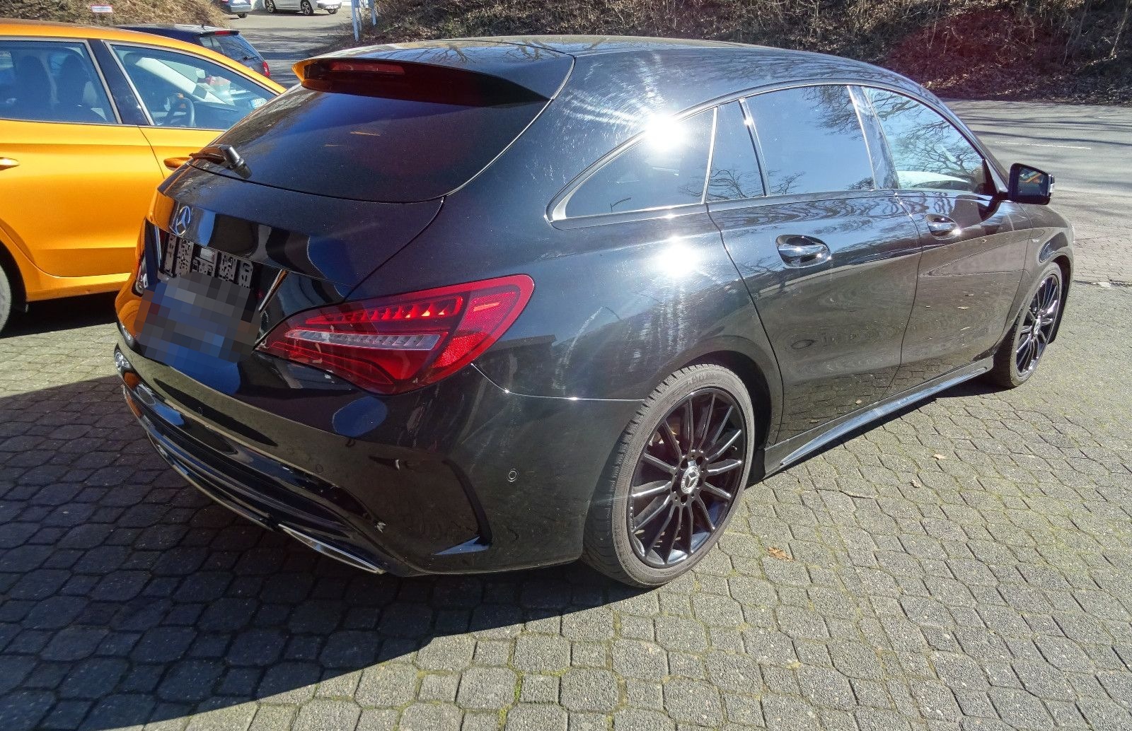 Mercedes-Benz CLA 180 Shooting b. AMG DESIG NIGHT PANORAMA foto 5