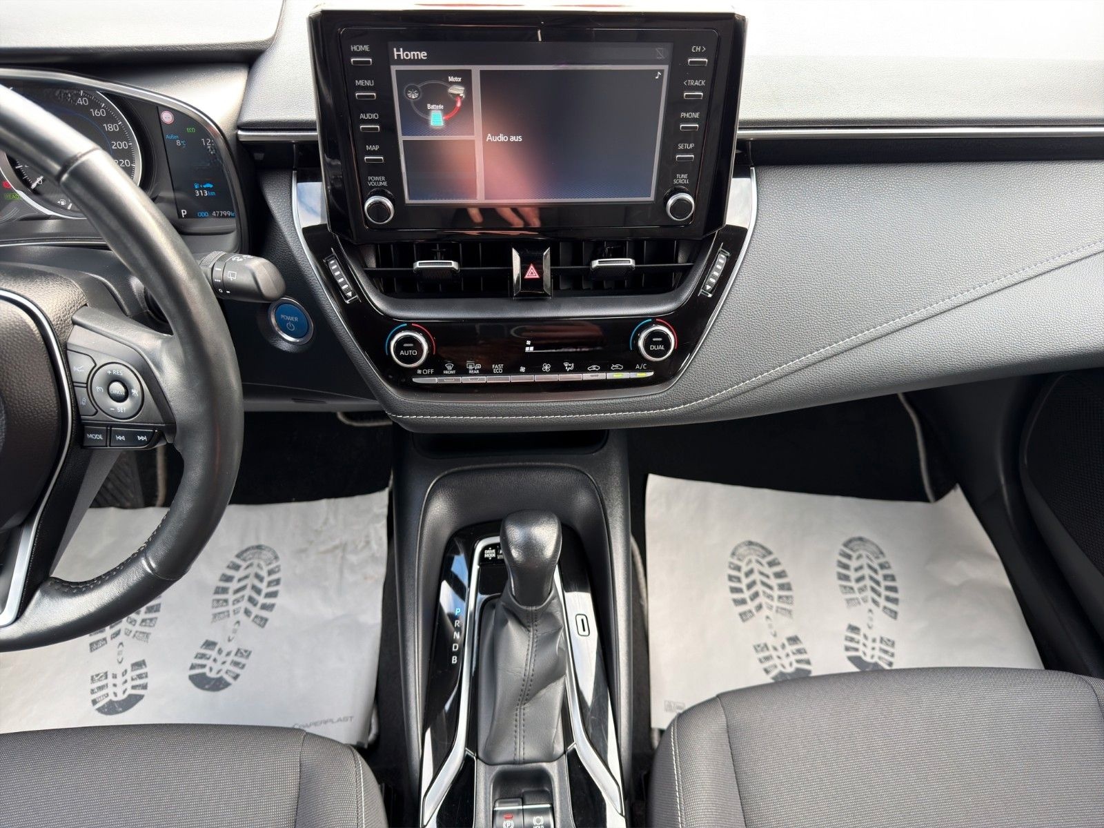 Toyota Corolla Hybrid Comfort LED/Automatik/RFK/Spur foto 15