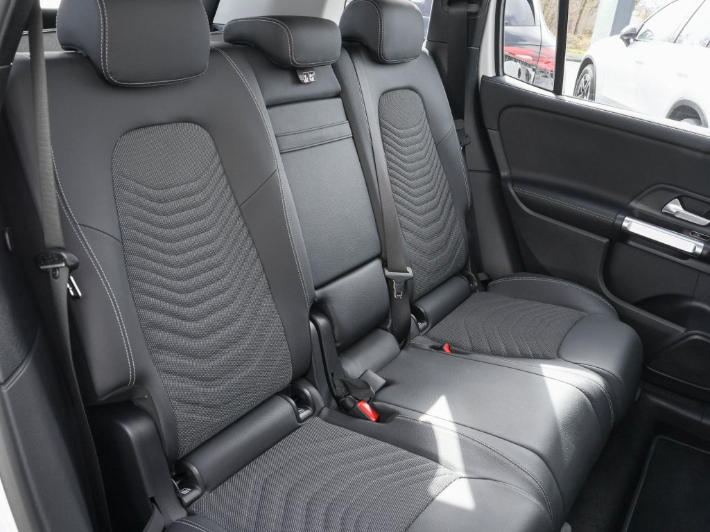 Mercedes-Benz GLB 180 Progressive/Pano/Totw/LED/Kamera/Shz/18' foto 4