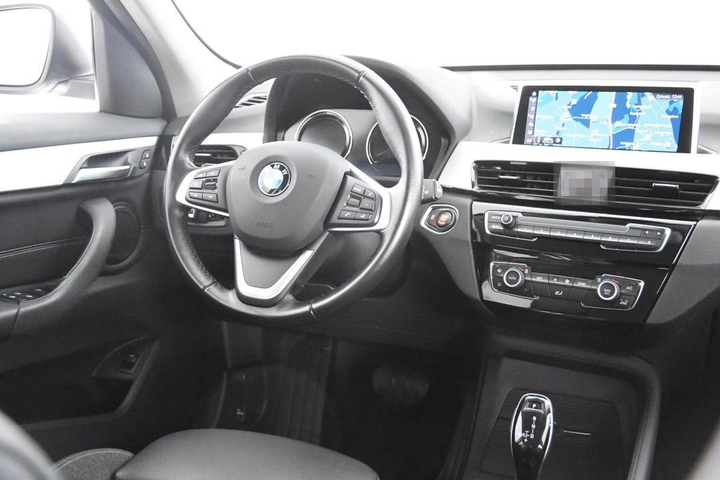 BMW X1 sDrive16d Sportline *1.Hand*Navi*AHK*EHK* foto 11