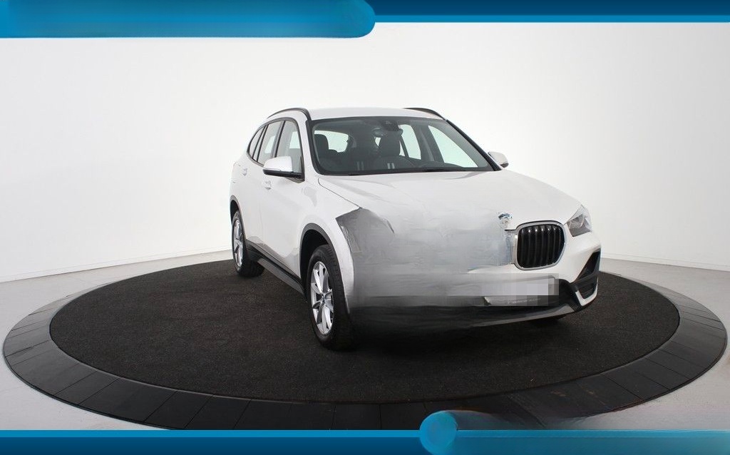 BMW X1 sDrive16d Sportline *1.Hand*Navi*AHK*EHK* foto 23