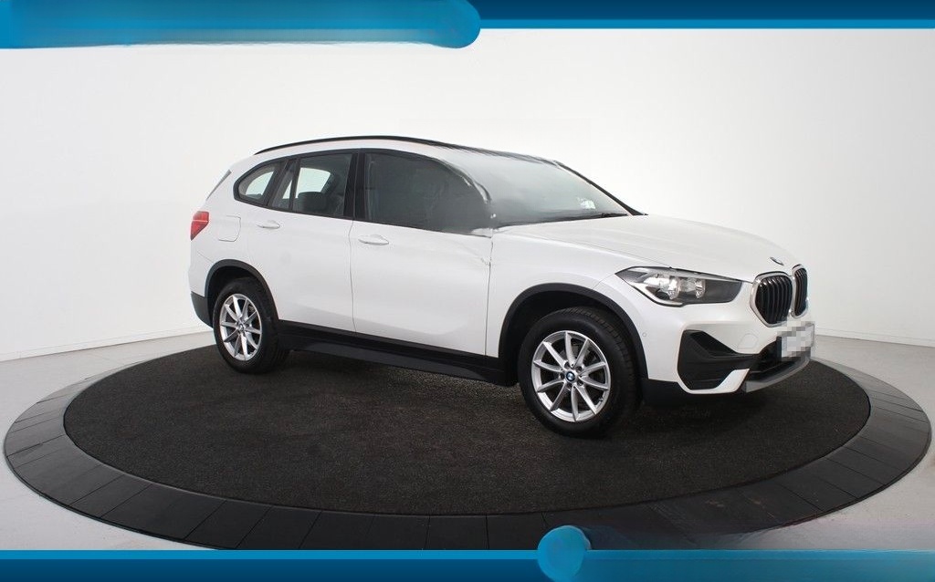 BMW X1 sDrive16d Sportline *1.Hand*Navi*AHK*EHK* foto 8