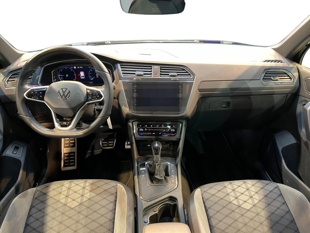 Volkswagen Tiguan 2.0 TDI R-Line Carbon+Fahrassist+Pano+SHD foto 4