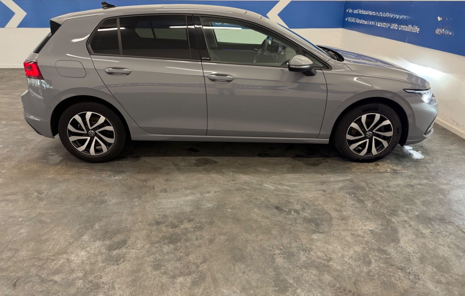 Volkswagen Golf VIII Lim. 2.0 TDI DSG ACC DAB Kamera Virtu foto 4