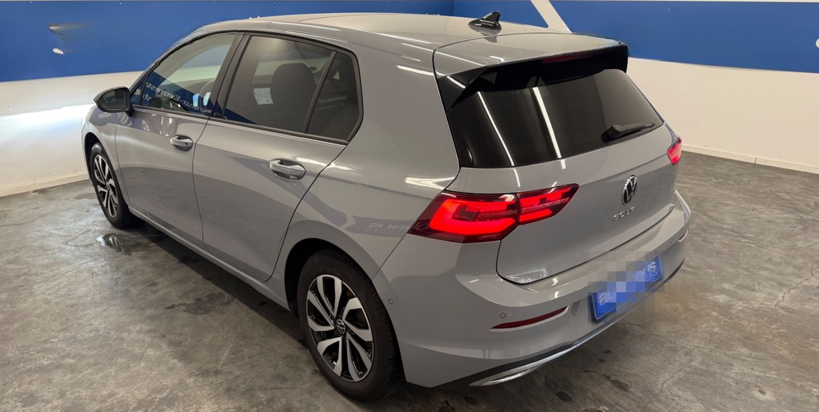 Volkswagen Golf VIII Lim. 2.0 TDI DSG ACC DAB Kamera Virtu foto 6