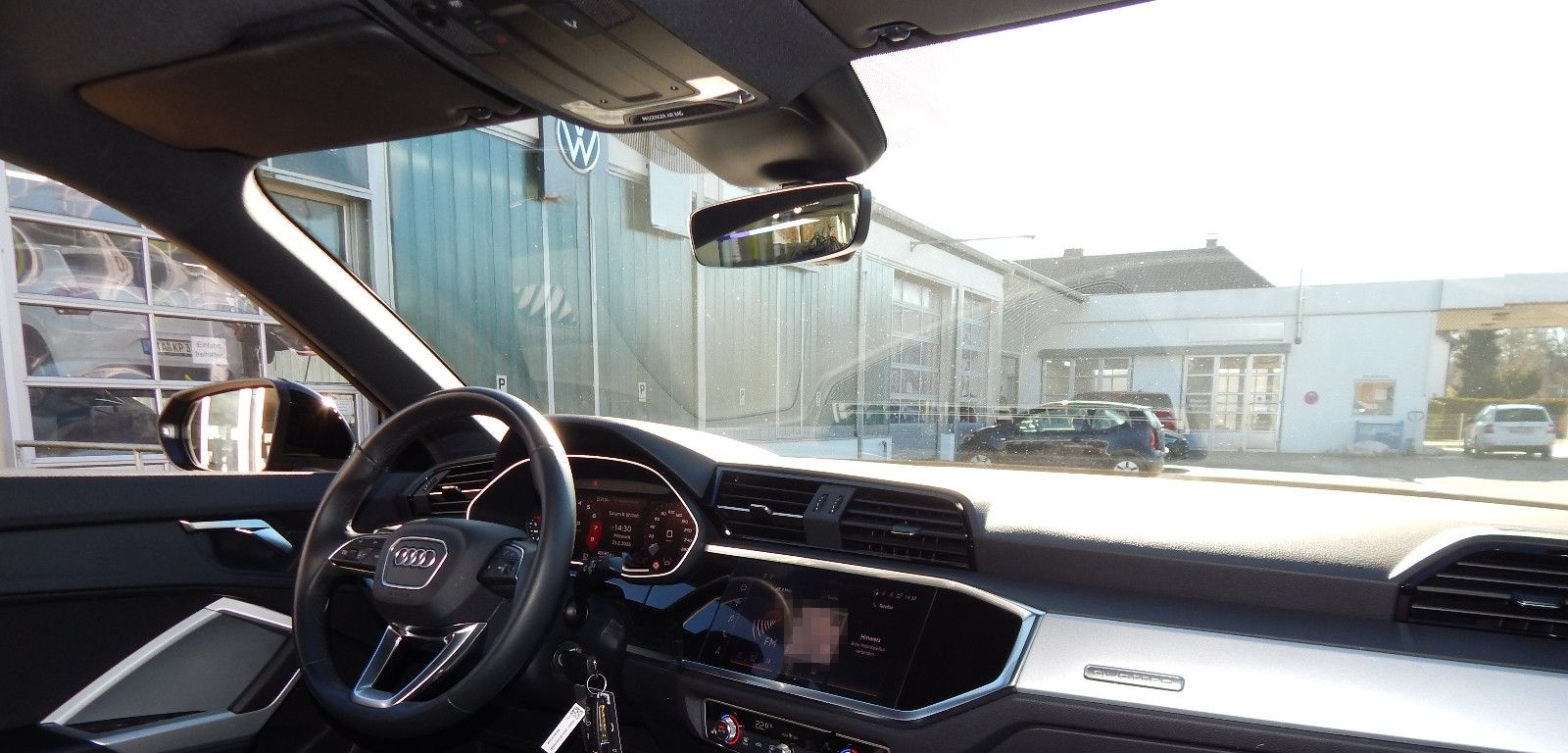 Audi Q3 Sportback 45 TFSI quattro S line All-Black foto 14