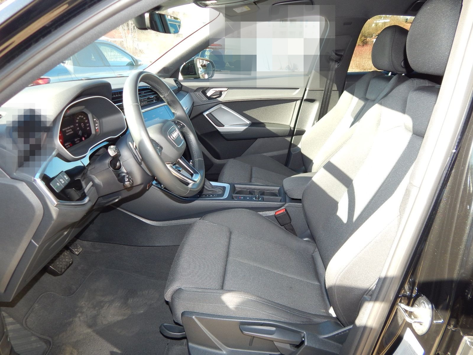 Audi Q3 Sportback 45 TFSI quattro S line All-Black foto 9