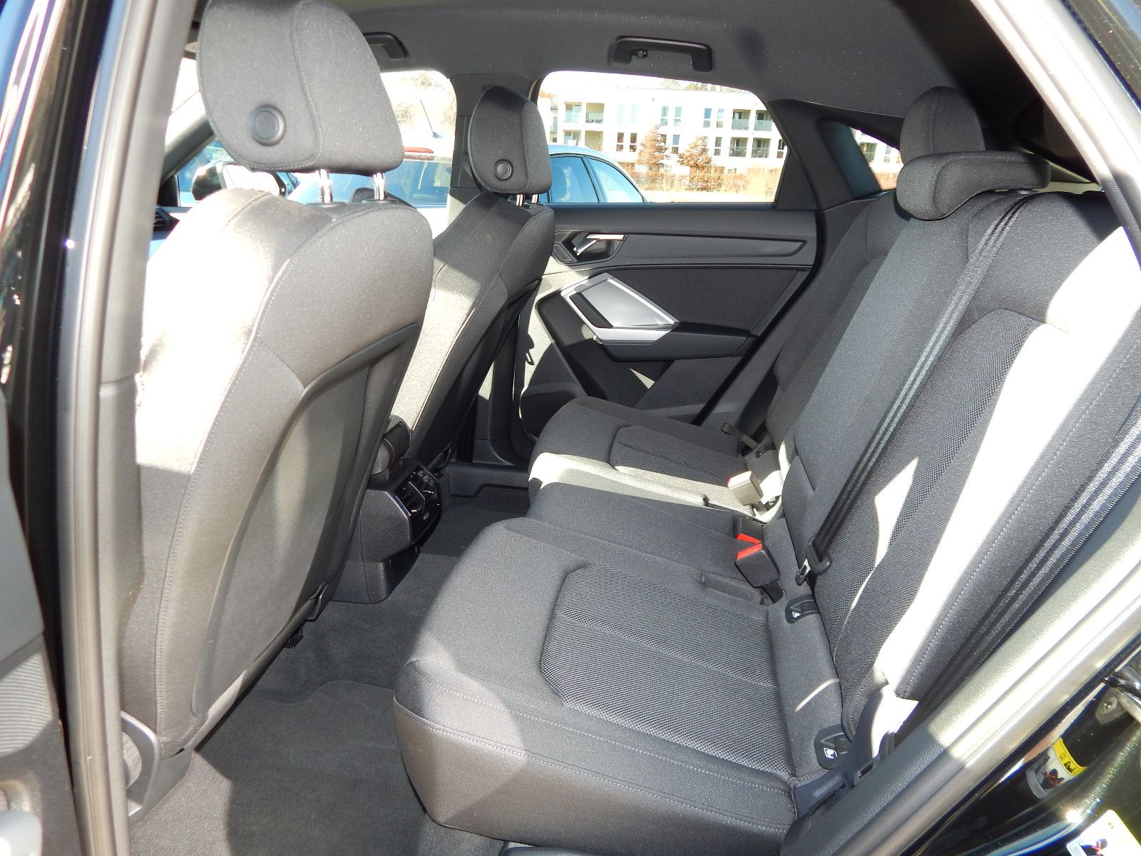 Audi Q3 Sportback 45 TFSI quattro S line All-Black foto 10
