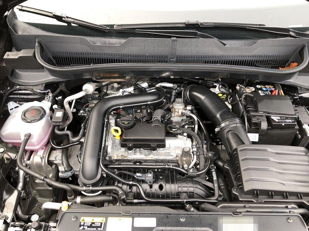 Volkswagen T-Cross Life 1.0 l TSI AHK+ACC+Navi+Sitzheizung foto 7