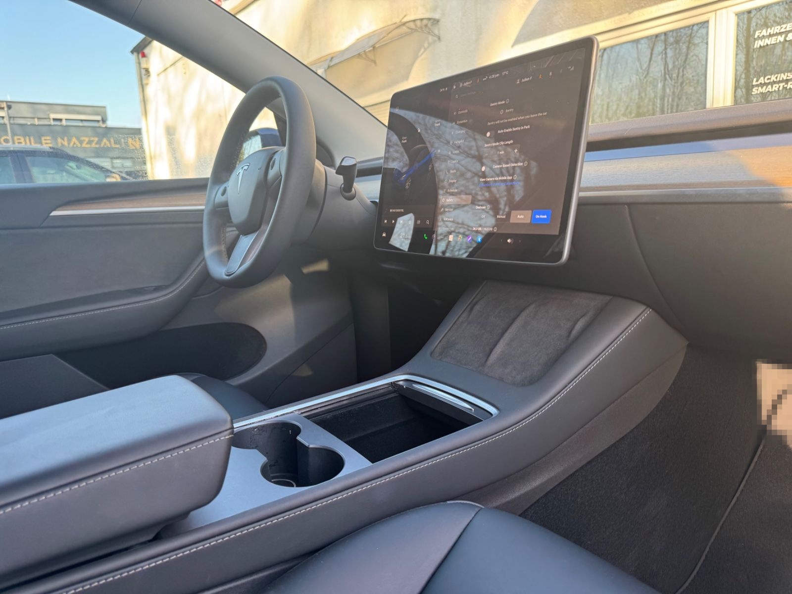 Tesla MODEL Y *PANORAMA*LEDER*KAMERA*SHZ*1.HD*TOP foto 15