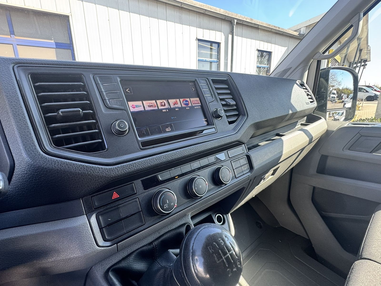 Volkswagen Crafter Kasten 35 MR L2H2 Klima*Tempomat*PDC*MFL foto 8