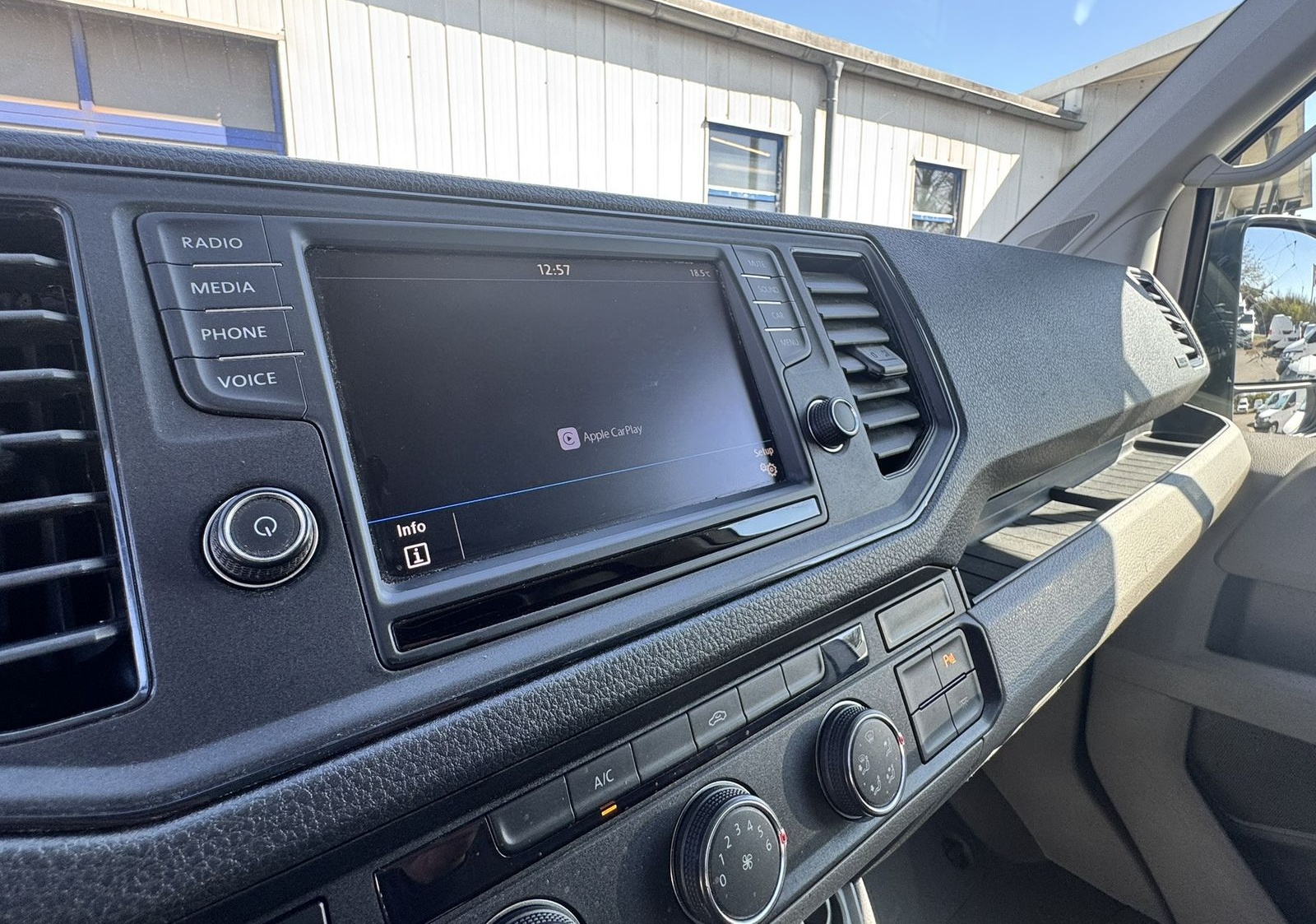 Volkswagen Crafter Kasten 35 MR L2H2 Klima*Tempomat*PDC*MFL foto 10