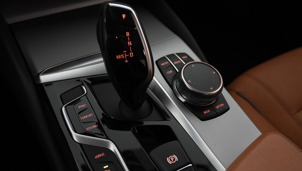 BMW 530e Limosine *1.Hand*Leder*GSD*Navi*SHZ* foto 15