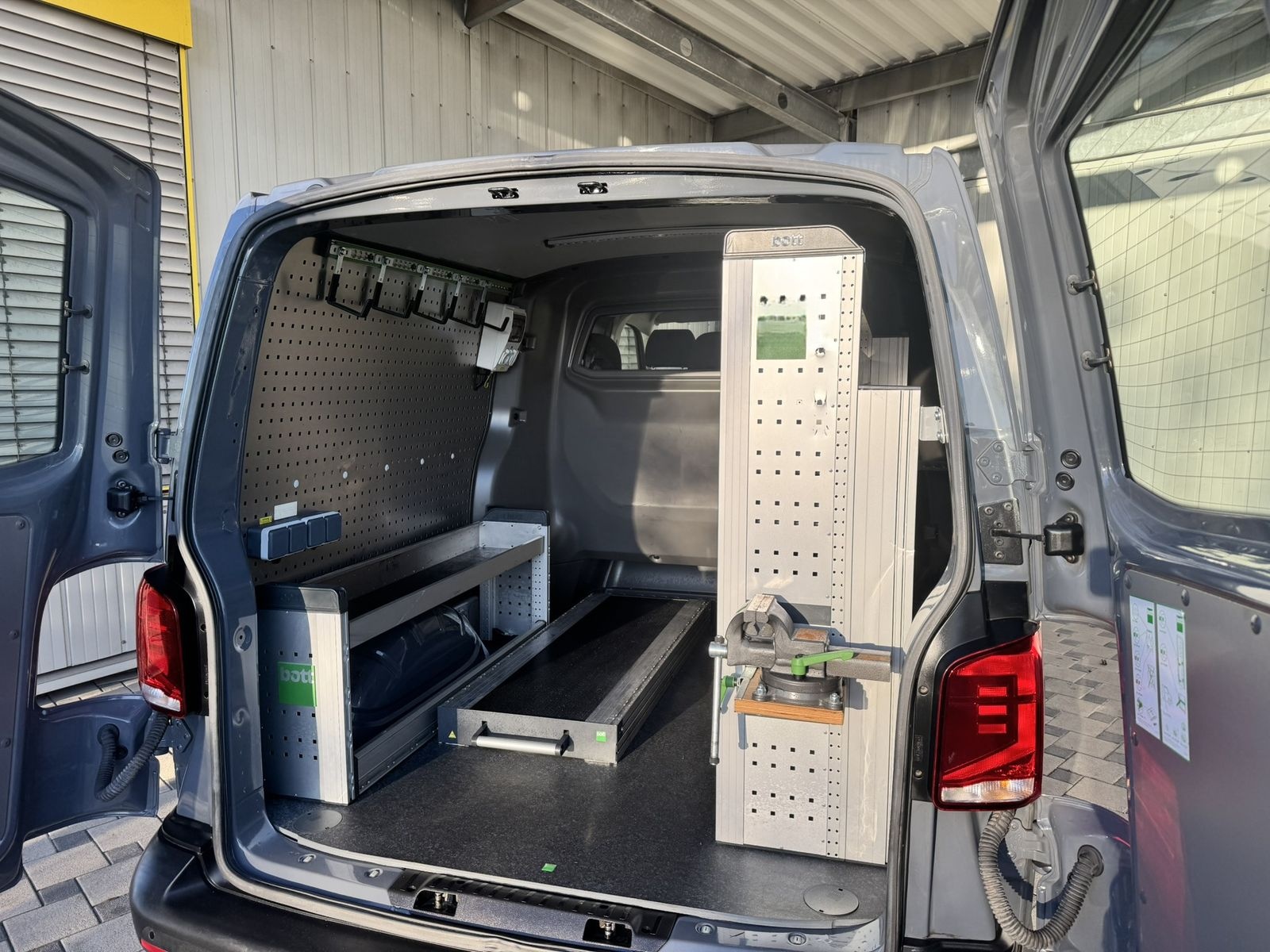 Volkswagen T6 Transporter 6.1 Kasten/Mixto DSG 4x4 Standh foto 16