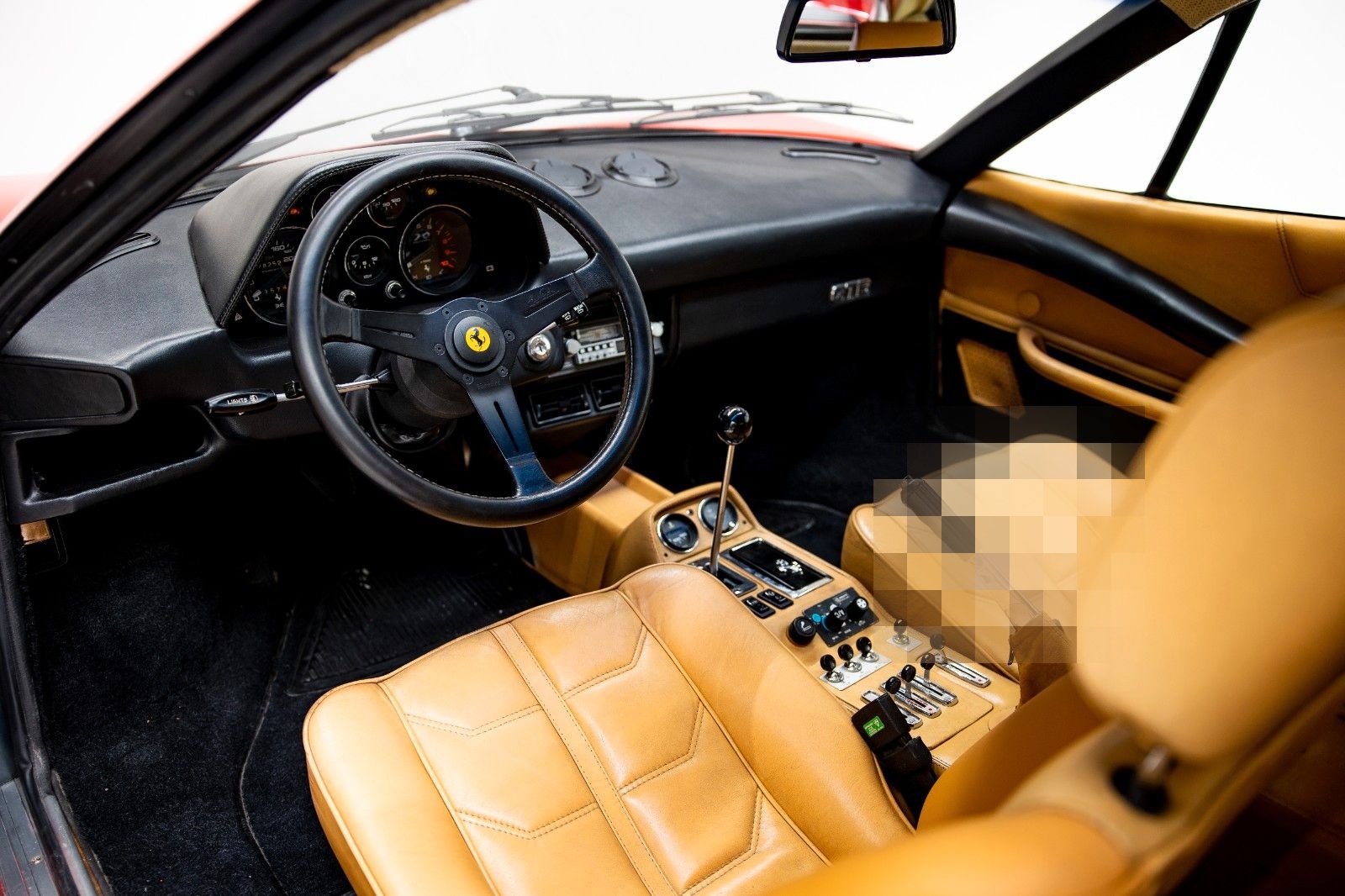 Ferrari 208 GTB foto 13