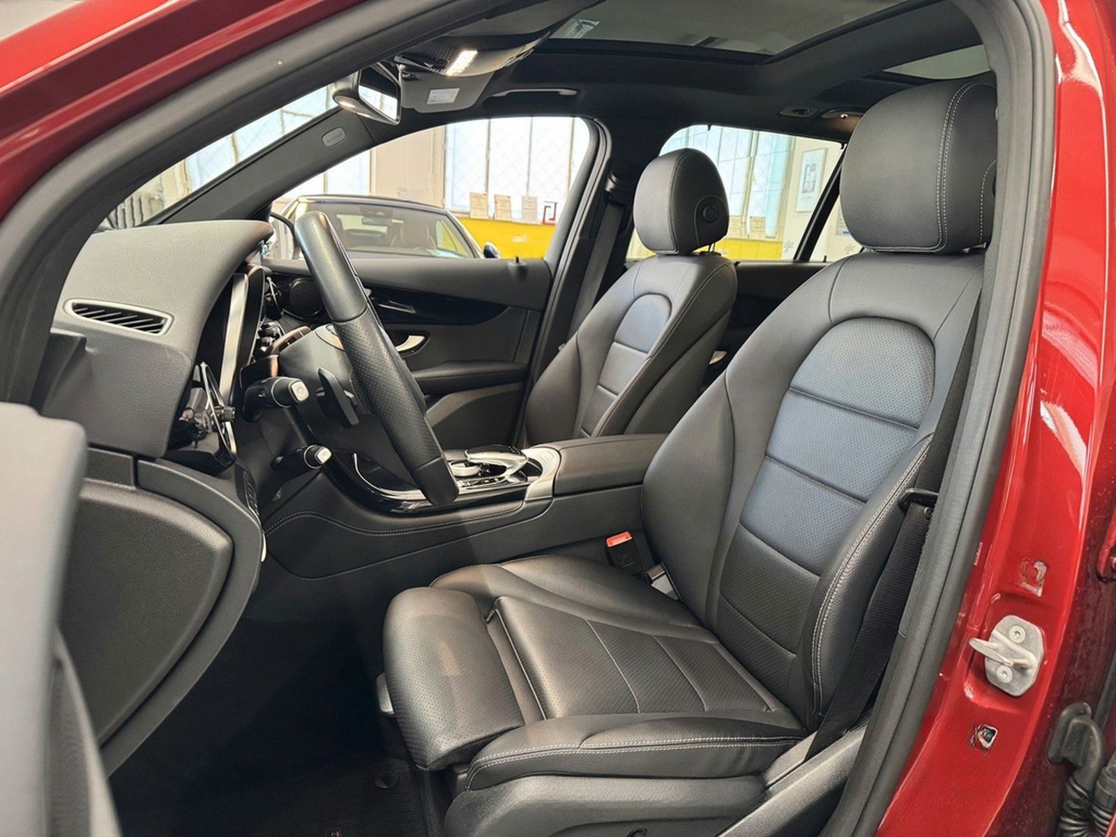 Mercedes-Benz GLC 250 4Matic - DISTRONIC PANORAMA KAM HEAD-UP foto 14