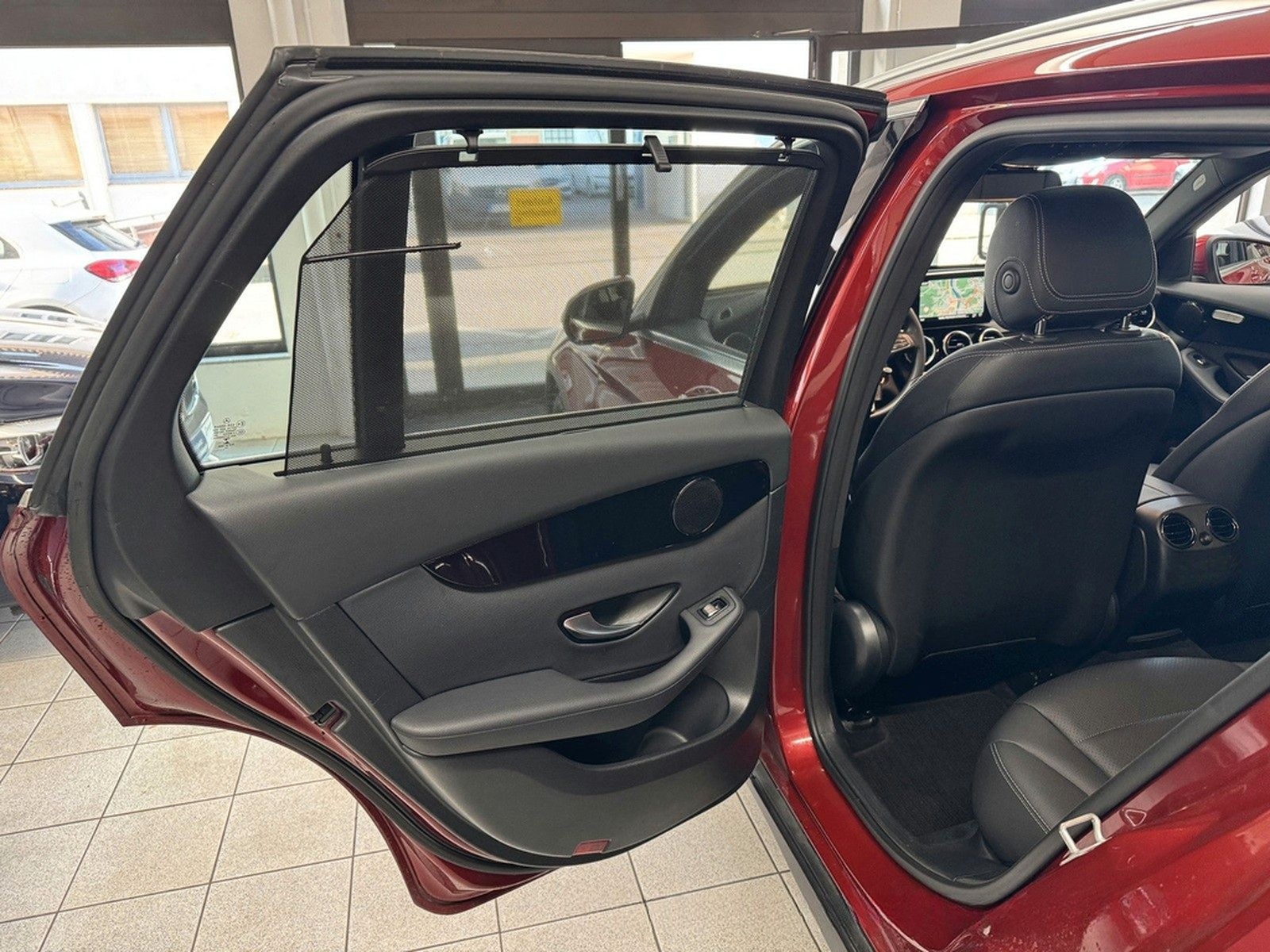 Mercedes-Benz GLC 250 4Matic - DISTRONIC PANORAMA KAM HEAD-UP foto 17